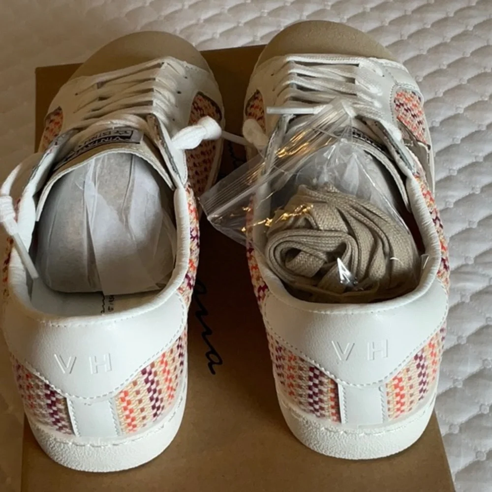 VINTAGE HAVANA Carla Tweed Multi Fashion Sneaker